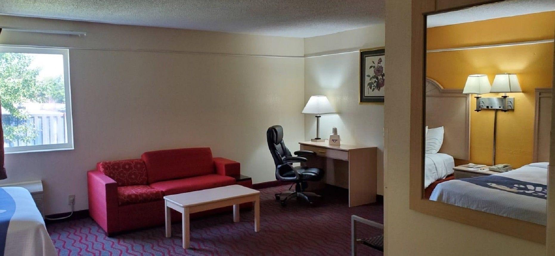 Days Inn By Wyndham Kansas City International Airport Exterior foto