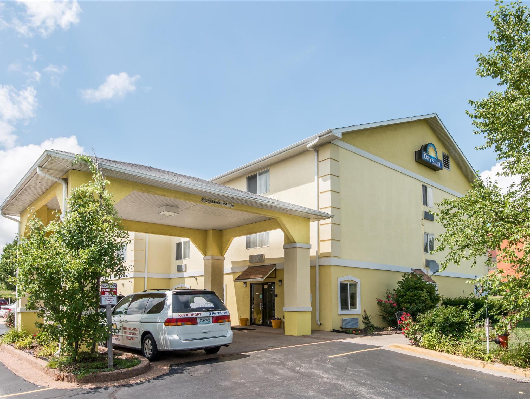 Days Inn By Wyndham Kansas City International Airport Exterior foto